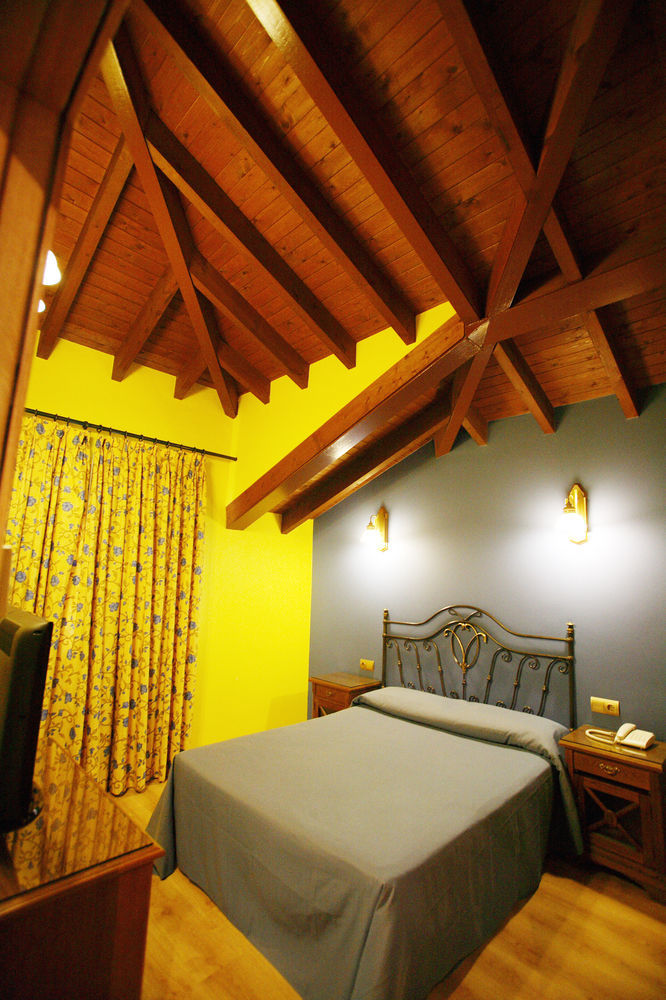 Imperion Hotel Cangas de Onis Luaran gambar