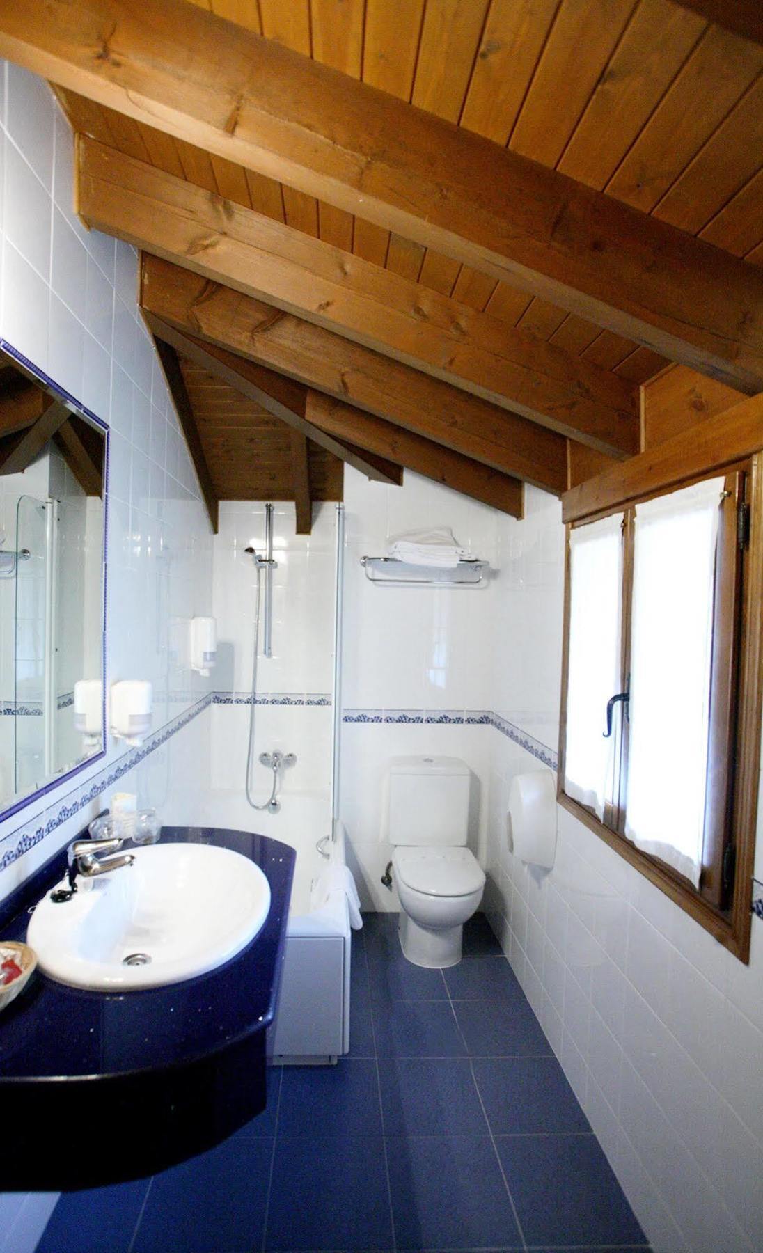 Imperion Hotel Cangas de Onis Luaran gambar